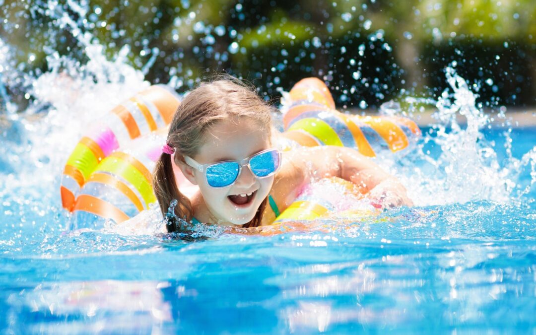 Comment économiser l’eau de votre piscine et protéger l’environnement